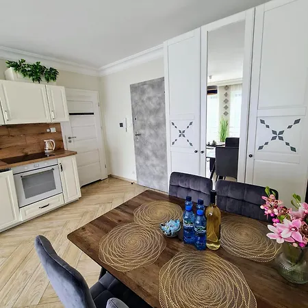 Dream Kryty Basen Apartment